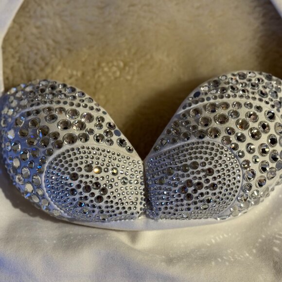 AREA CUTOUT T-SHIRT WITH CRYSTAL EMBELLISHED BUSTIER, WHITE, SIZE SMALL - Picture 9 of 10